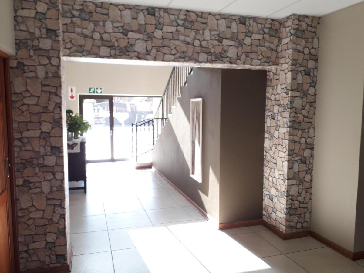 Tuscany Vryburg Extérieur photo