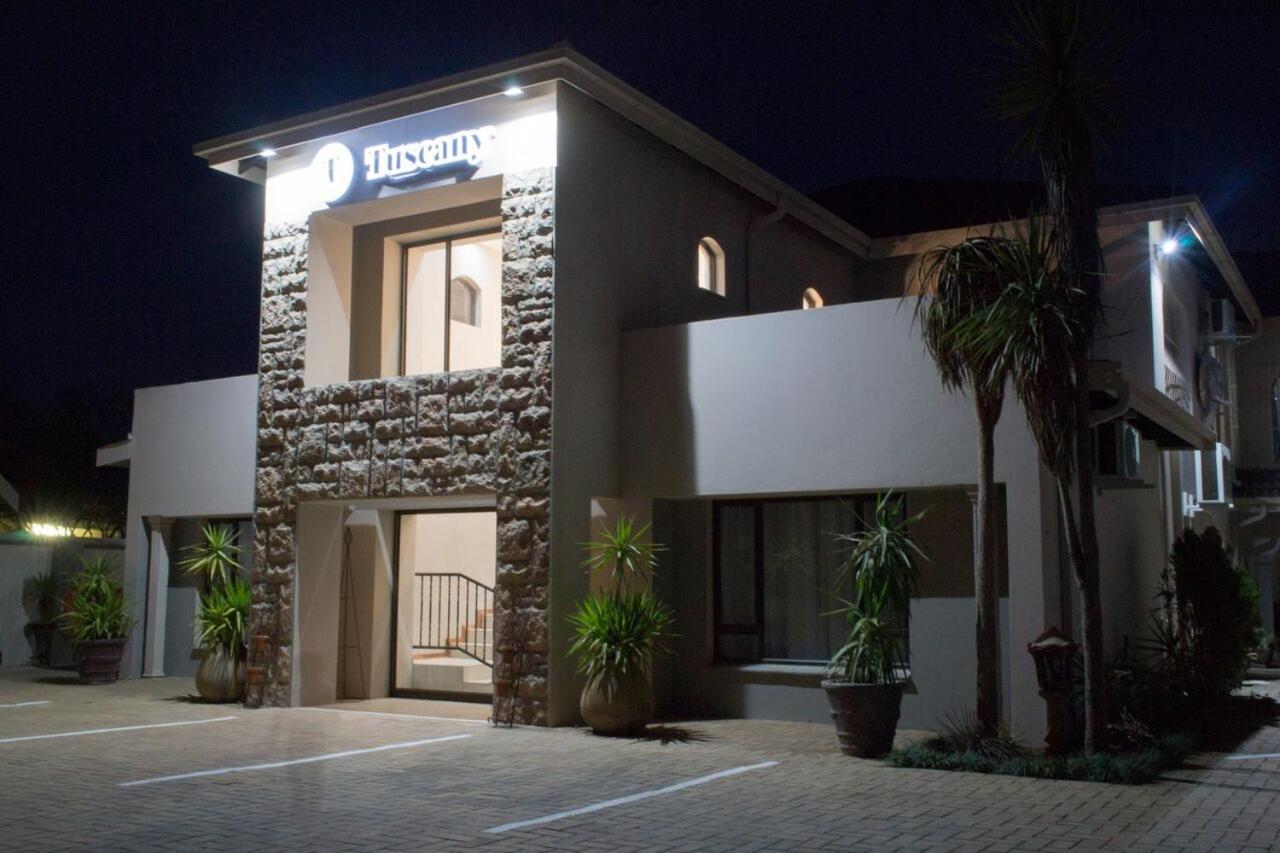 Tuscany Vryburg Extérieur photo